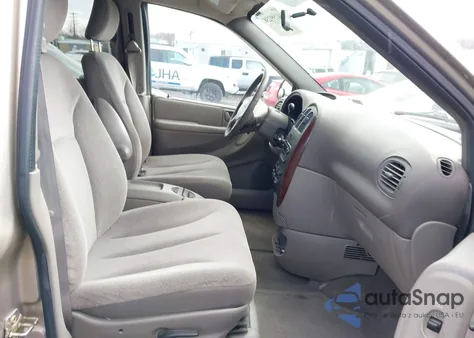 2003 Chrysler Town & Country Ex from USA, damaged, VIN 2C8GP74LX3R147703